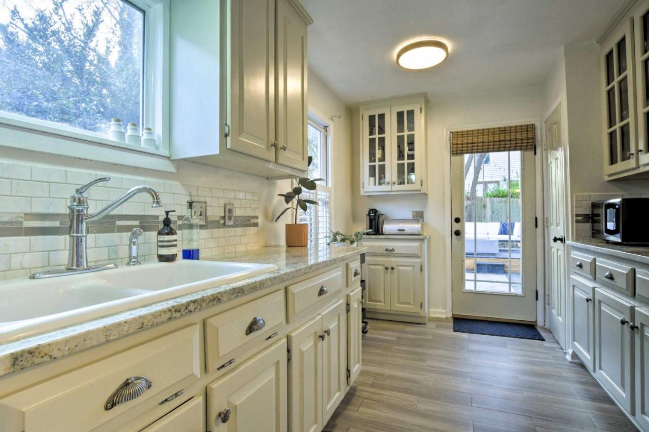 Home With Outdoor Oasis In Downtown Raleigh! Екстериор снимка